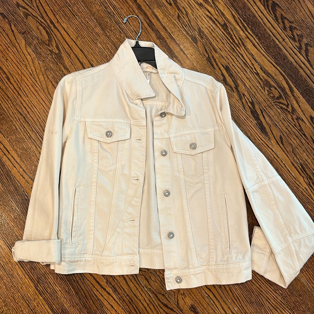 Free people white denim jacket